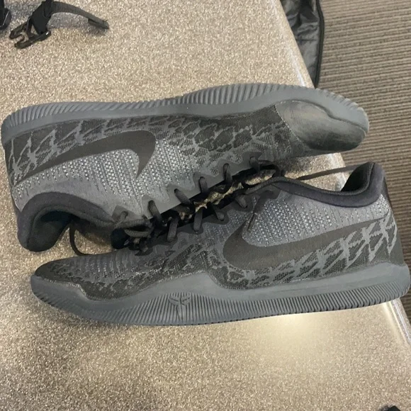 Kobe Bryant Mamba Rage. Black size 12 Nike Kobe Bryant Mamba Rage Black Gold Mens Size 13  main image 4